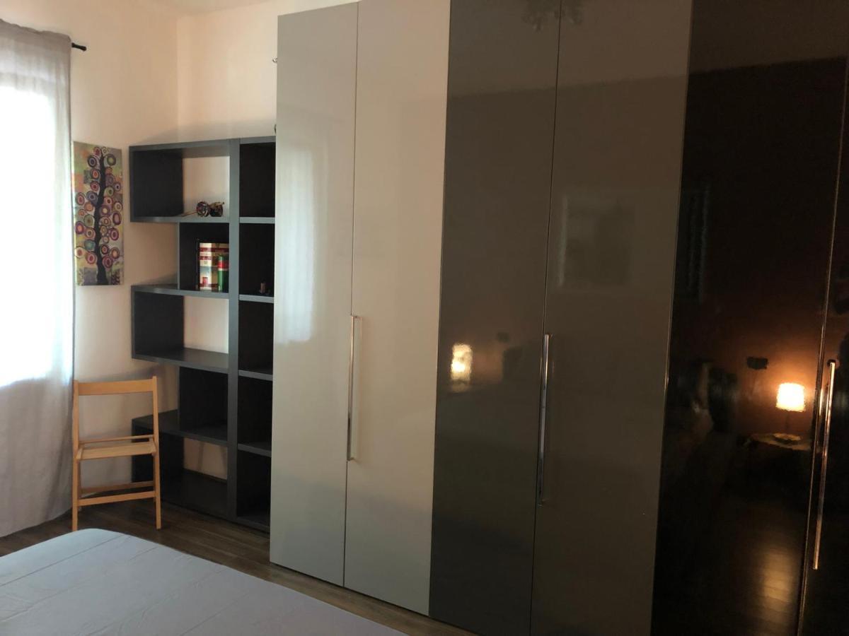 Casa Toret: Bilocale Luminoso E Moderno, Ben Attrezzata Torino Kültér fotó